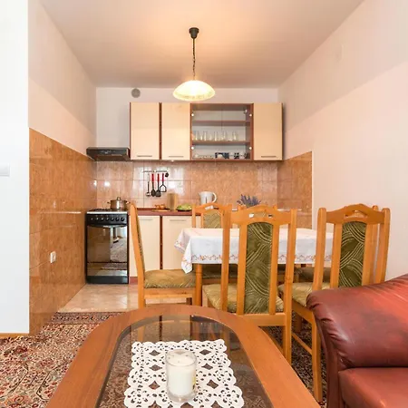 Three-bedroom In Apartment