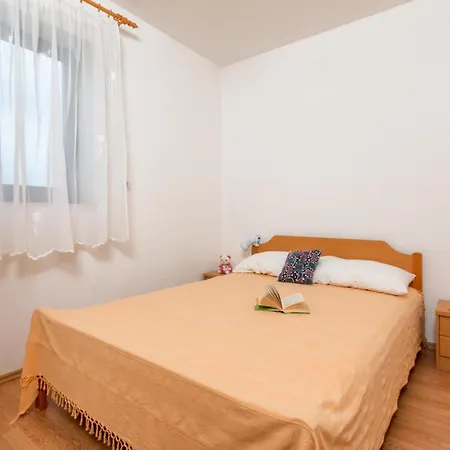 Apartamento Three-bedroom In