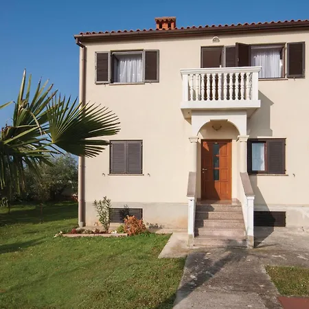 3 Bedroom In *